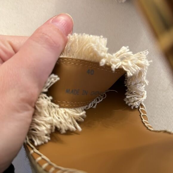 NWOT See by Chloe Glyn Frayed Wedges - Picture 16 of 16